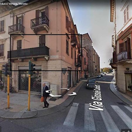 Destiny Home 2 Verona Piazza Isolo Buitenkant foto