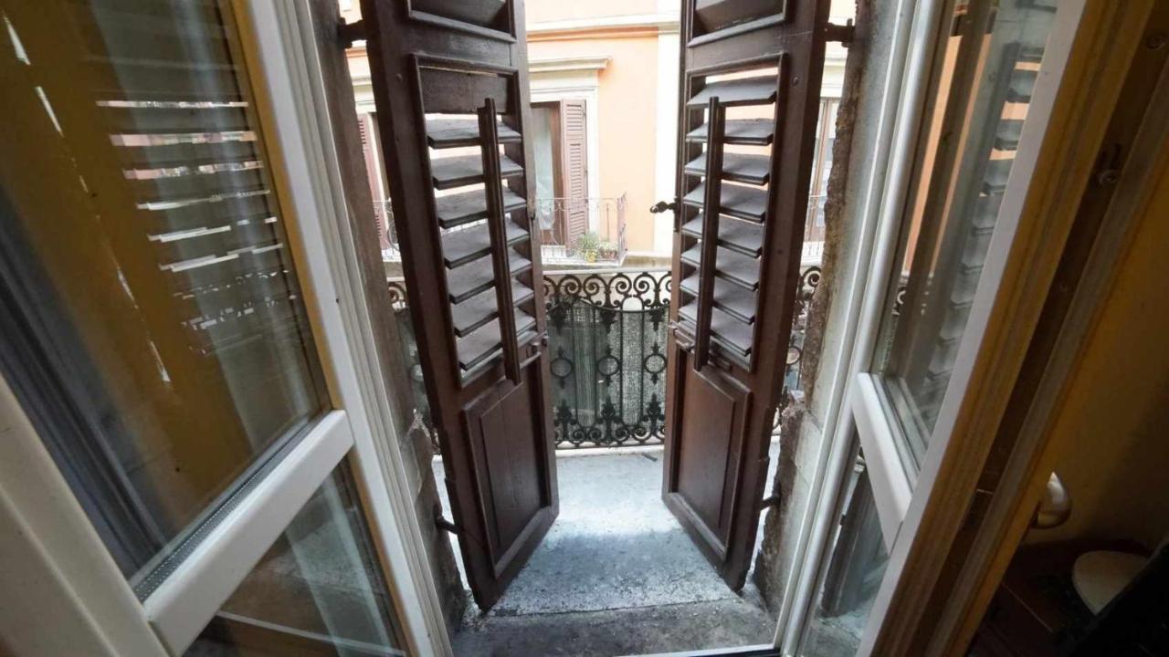 Destiny Home 2 Verona Piazza Isolo Buitenkant foto