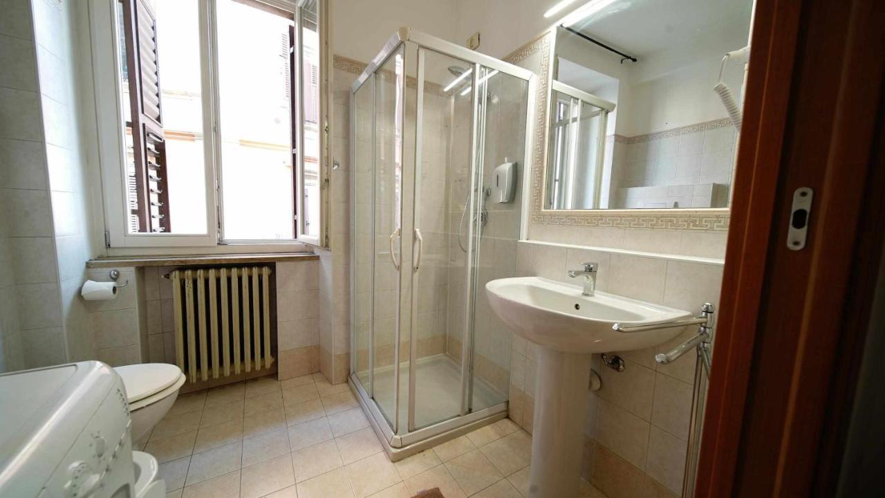 Destiny Home 2 Verona Piazza Isolo Buitenkant foto